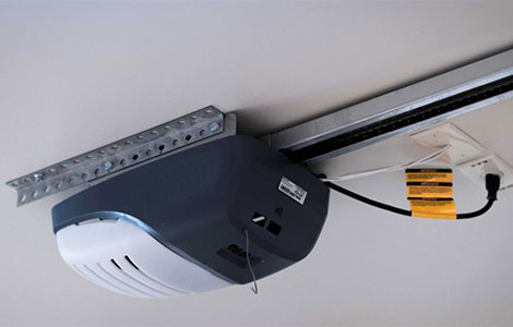 Energy Efficiency and Your Garage Door Opener: What You Didn’t Know