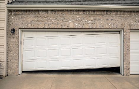 Top Signs Your Garage Door Needs Better Insulation This Winter